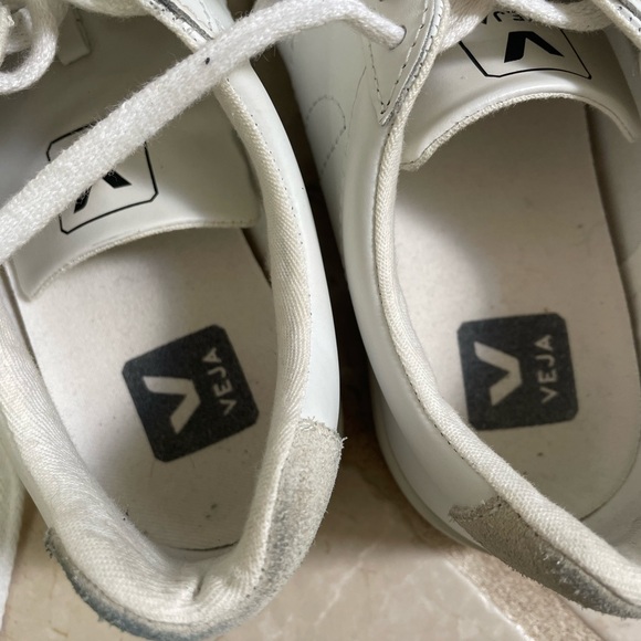 Veja Leather Sneakers - Picture 7 of 8